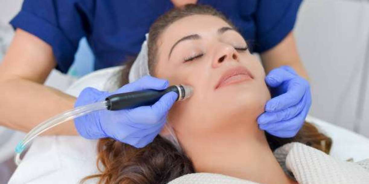 What Steps Are Involved in a HydraFacial Session?