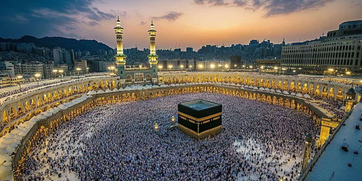 January & July Umrah Packages – Tips, Cost & Guide