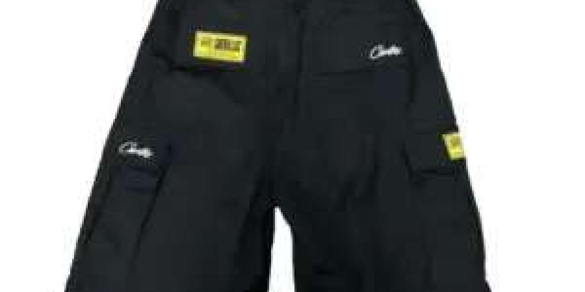Corteiz Cargo Shorts: The Ultimate Blend of Streetwear Style and Everyday Comfort