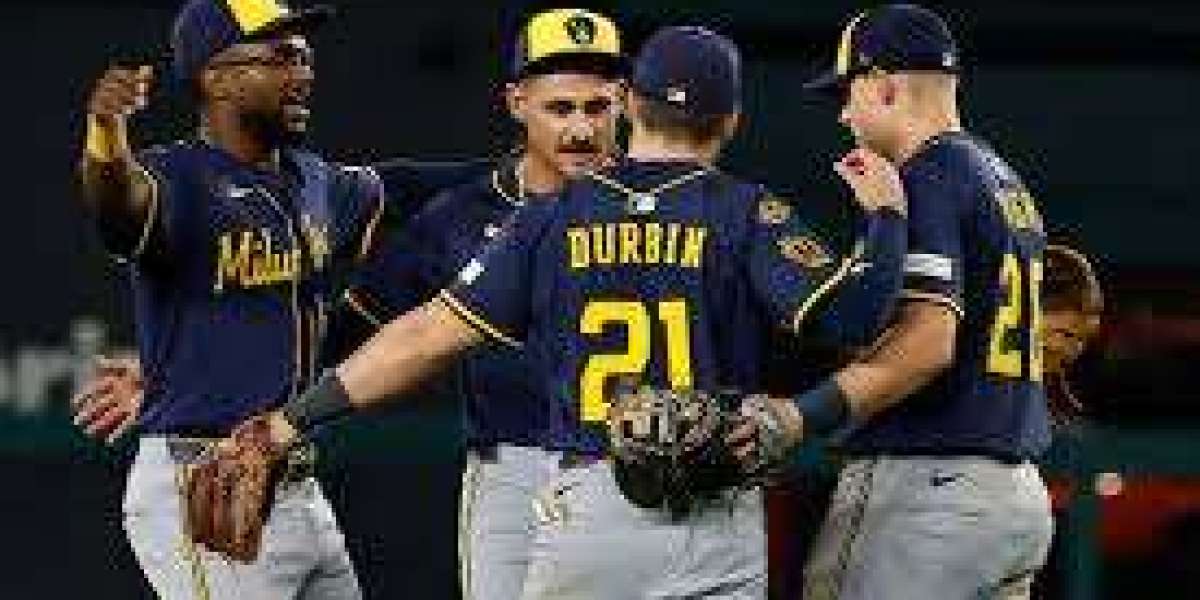 Brewers finalize Opening Working day roster