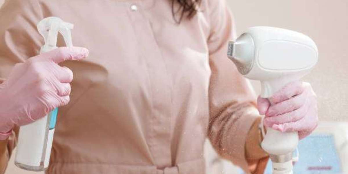 Why More People in Riyadh Are Choosing CO2 Laser Treatments