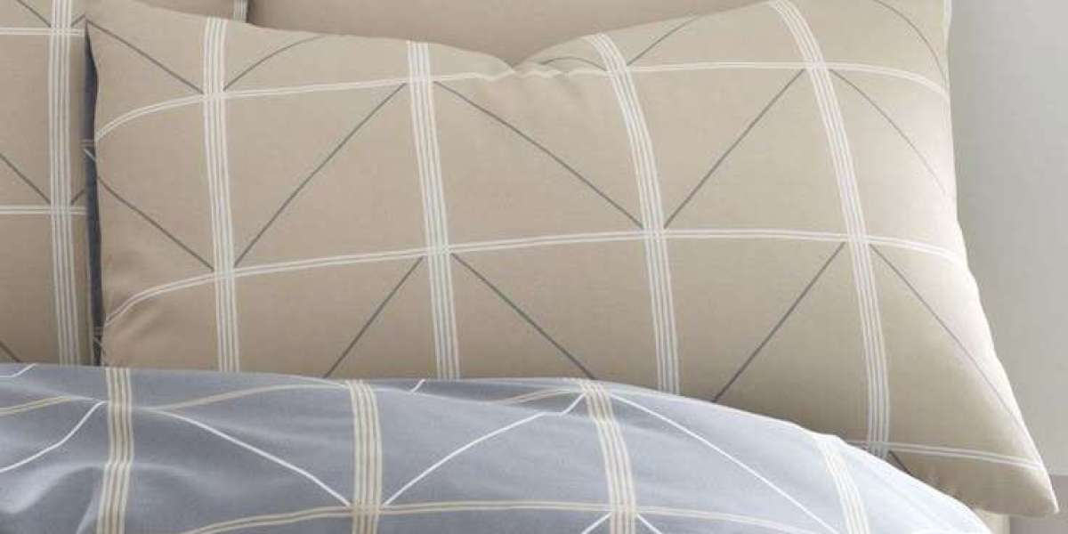 Geometric Design Bed Sheets for Modern Bedroom Interiors