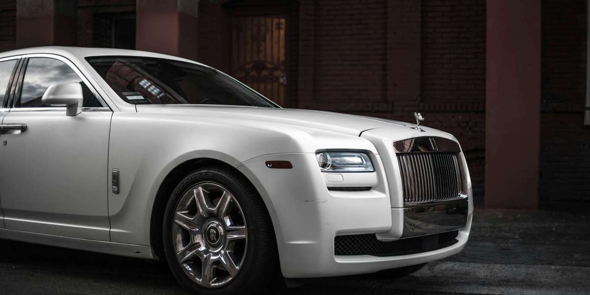 Buy Pre-Owned Rolls Royce in Dubai: Discover Timeless Luxury and Unmatched Elegance