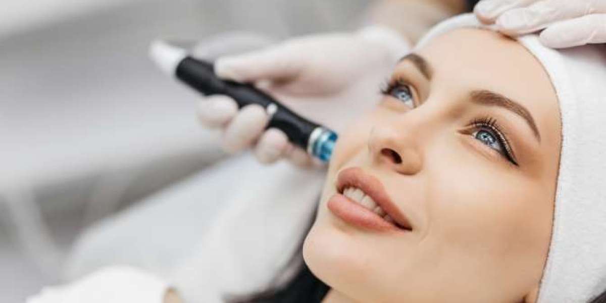 Hydrafacial Treatment in Dubai for Skin Renewal