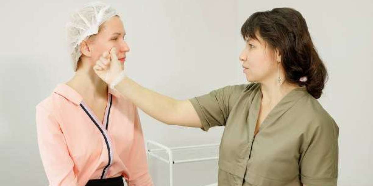 Choosing a Skin Clinic for Safe and Personalized Skin Care