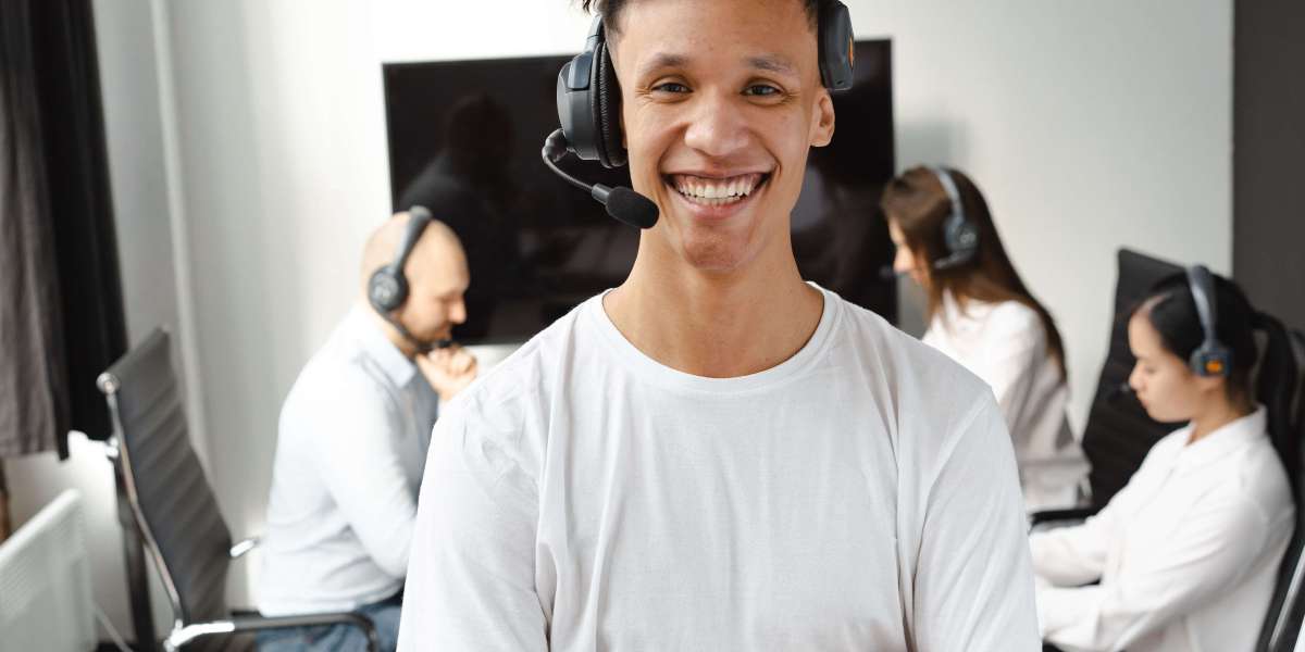 How Outsourcing Customer Support is Rewiring the Energy Sector
