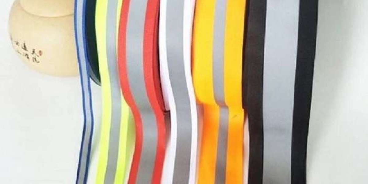 What Makes Nylon Webbing a Reliable Material for Everyday and Industrial Use?